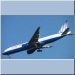 united_b777_pr24b_ 114_cu.jpg